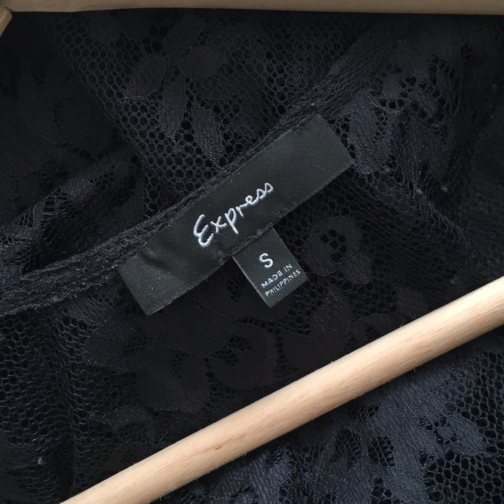 Express Lace Tank - Picture 3 of 3